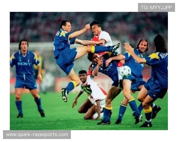 足球星燃点燃赛场激情崛起 从新秀到巨星的励志征程